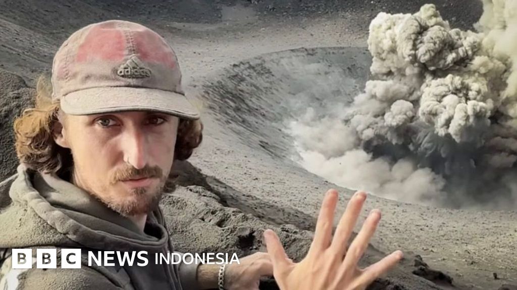 Otoritas Indonesia Peringatkan Kreator Konten soal Bahaya Mematikan Gunung Berapi