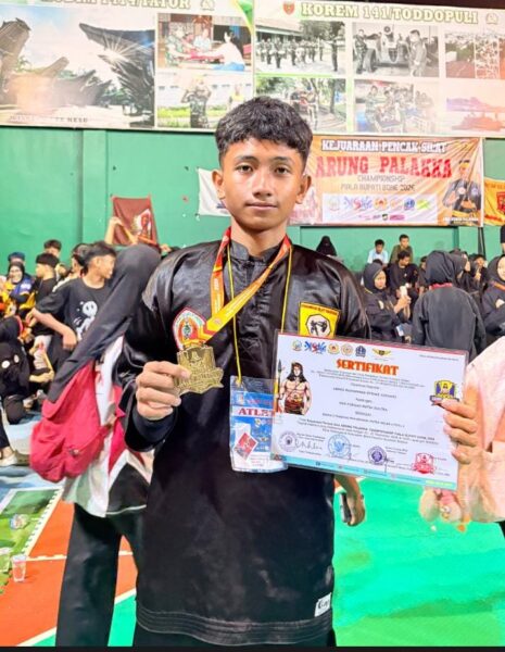 Pesilat Remaja MTs 1 Kendari La Ode Muh Syihab Az Zuhri Sabet Emas di Kejuaraan Arung Palakka Champion 2026
