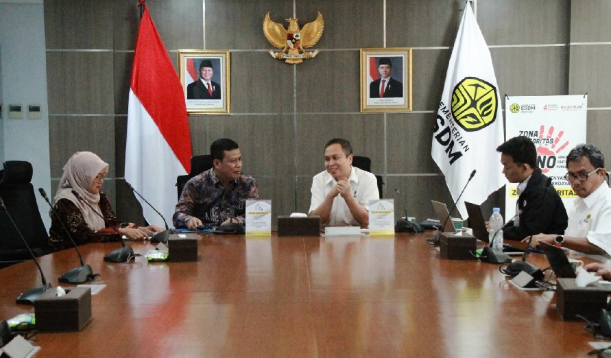 Wabup Katamso Koordinasikan Percepatan Listrik Desa di 25 Lokasi Tanjung Jabung Barat ke Kementerian ESDM