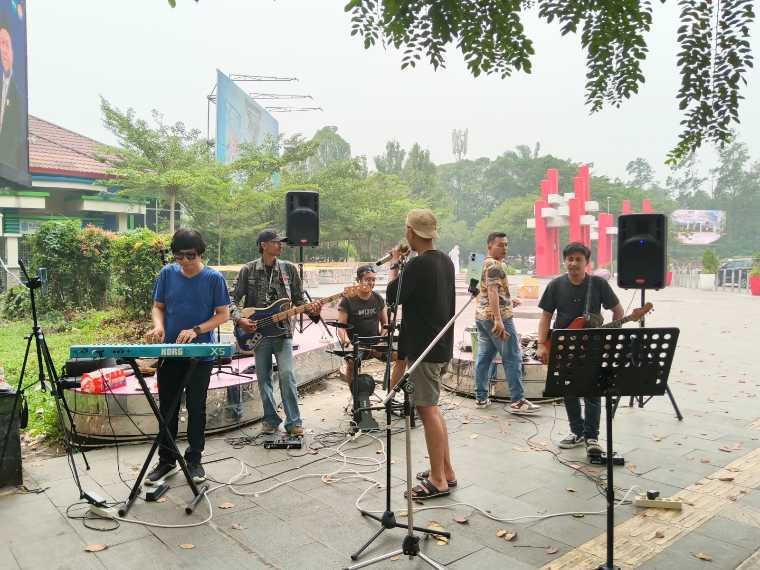 Dompet Umat dan Trust Music Galang Dana di Taman Digulis Pontianak untuk Warga Terdampak Karhutla Ketapang dan Kayong