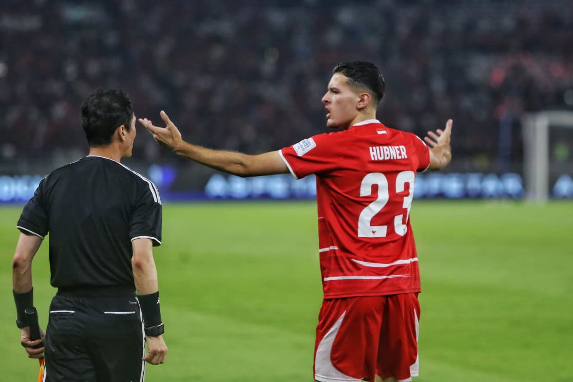 Justin Hubner Puji Pertahanan Timnas Indonesia saat Main 10 Pemain Lawan Malaysia