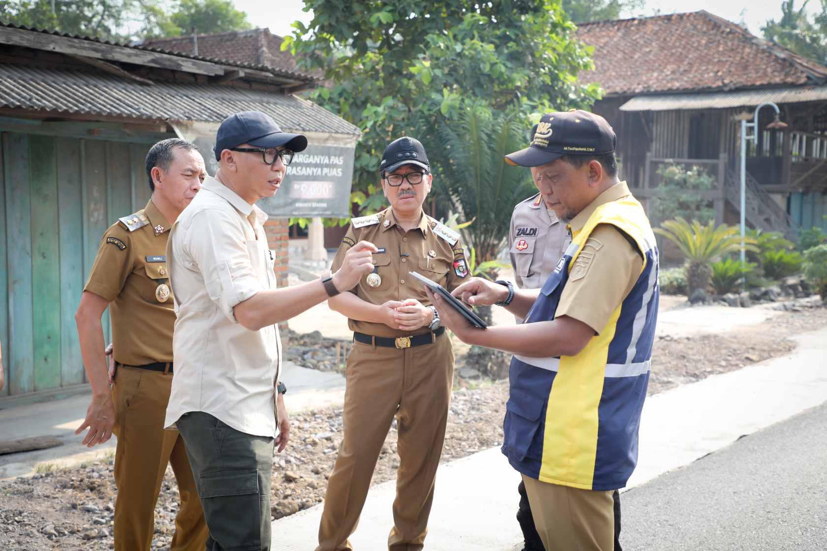 Gubernur Lampung Tinjau Rekonstruksi Jalan Rp 6,8 Miliar di Ketapang, 93 Persen Jalan Provinsi di Lampung Utara Kini Mantap