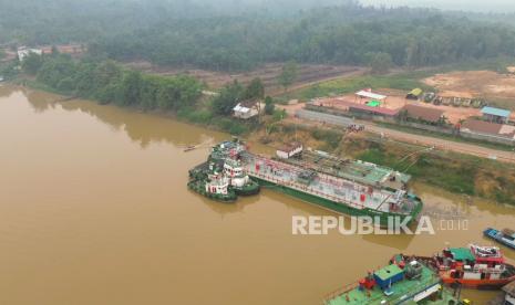Sungai Kapuas Surut, Pertamina Alihkan Pasokan BBM Sintang via Tayan