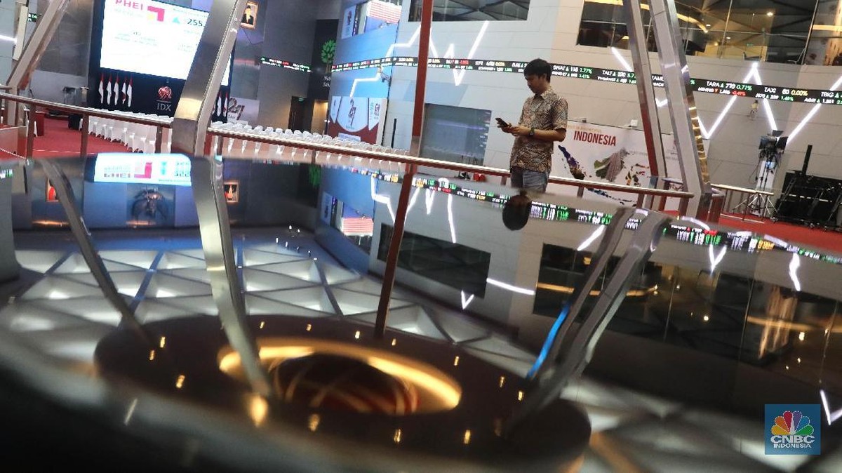 IHSG Anjlok 1,51% ke 6.147, Asing Malah Serok BBRI Rp 49,68 Miliar