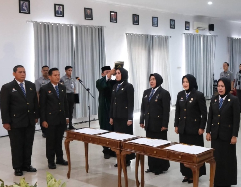 Kakanwil Kemenkum Babel Lantik 4 Pejabat Fungsional Ahli Madya, Johan Manurung Ingatkan Tanggung Jawab Baru
