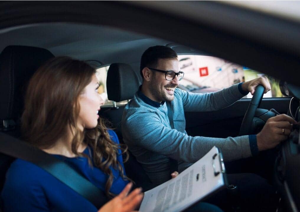 4 Manfaat Test Drive Sebelum Beli Mobil yang Sering Dilewatkan Calon Pembeli