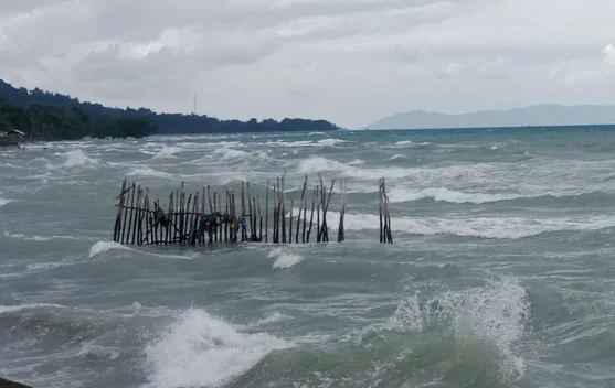 BMKG Peringatkan Gelombang 4 Meter di Perairan Barat Aceh hingga Selatan Jawa pada 29 September-2 Oktober 2026