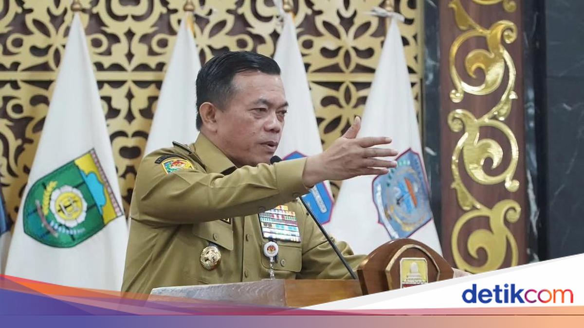 Gubernur Jambi Al Haris Kumpulkan Camat se-Provinsi, Minta Jadi Garda Terdepan Pelayanan dan Tanggap Karhutla