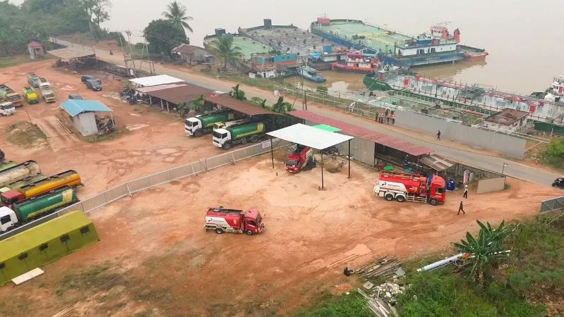 Air Sungai Kapuas Menyusut, Pertamina Putar Distribusi BBM ke Sintang Lewat Tayan Sanggau