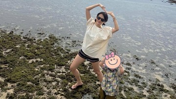 Son Ye Jin Tegur Oknum yang Foto Anaknya Diam-diam, Ini Pesannya