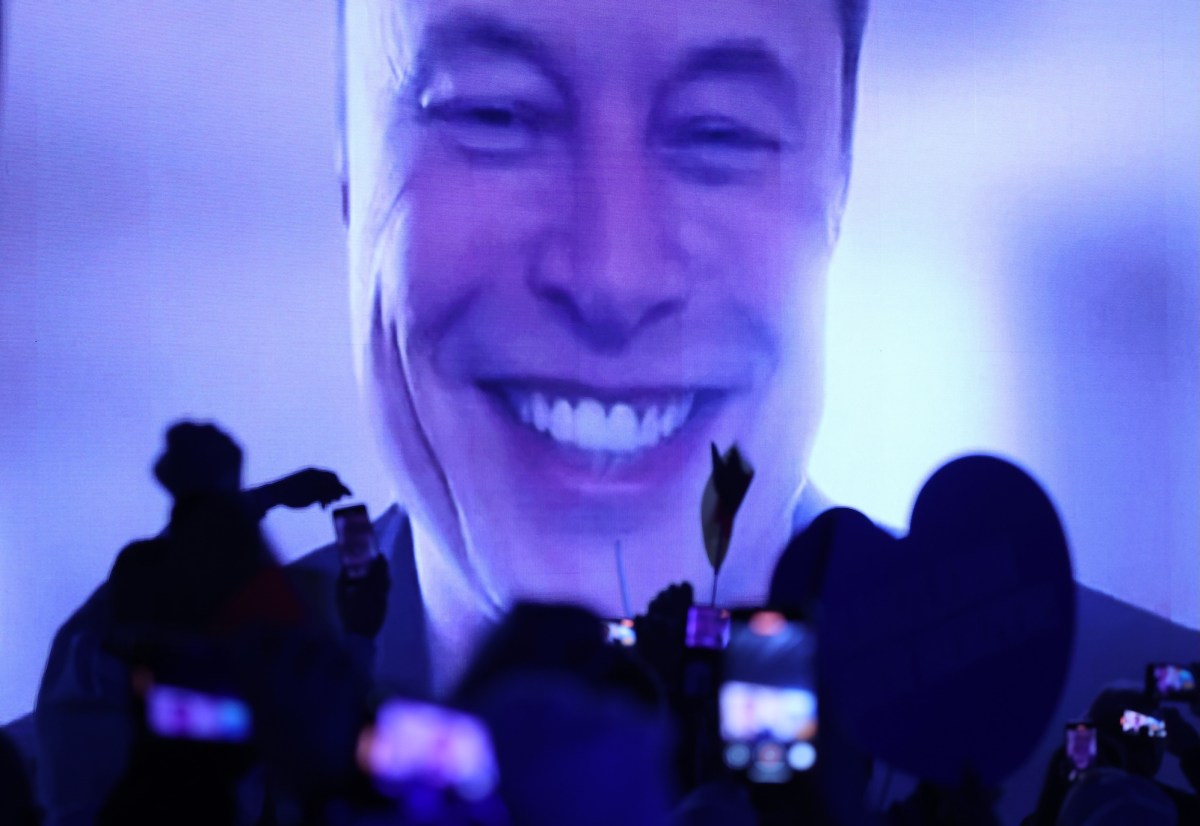 Domain dot.com Milik xAI Elon Musk Redirect ke Grok Usai OpenAI Rilis Dots