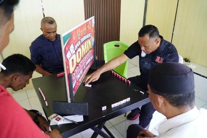 Turnamen Domino HUT ke-81 TNI di Tidore Kepulauan Diikuti 368 Peserta, Wali Kota Muhammad Sinen Buka Pertandingan
