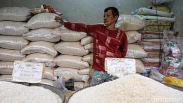 Harga Beras Naik September 2026, Premium di Penggilingan Melonjak 10,52%