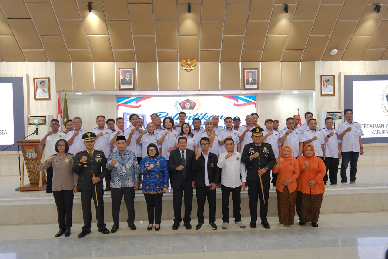 30 Pengurus PWI Kabupaten Tangerang Dilantik, Hendra Wijaya Tekankan Soliditas Organisasi