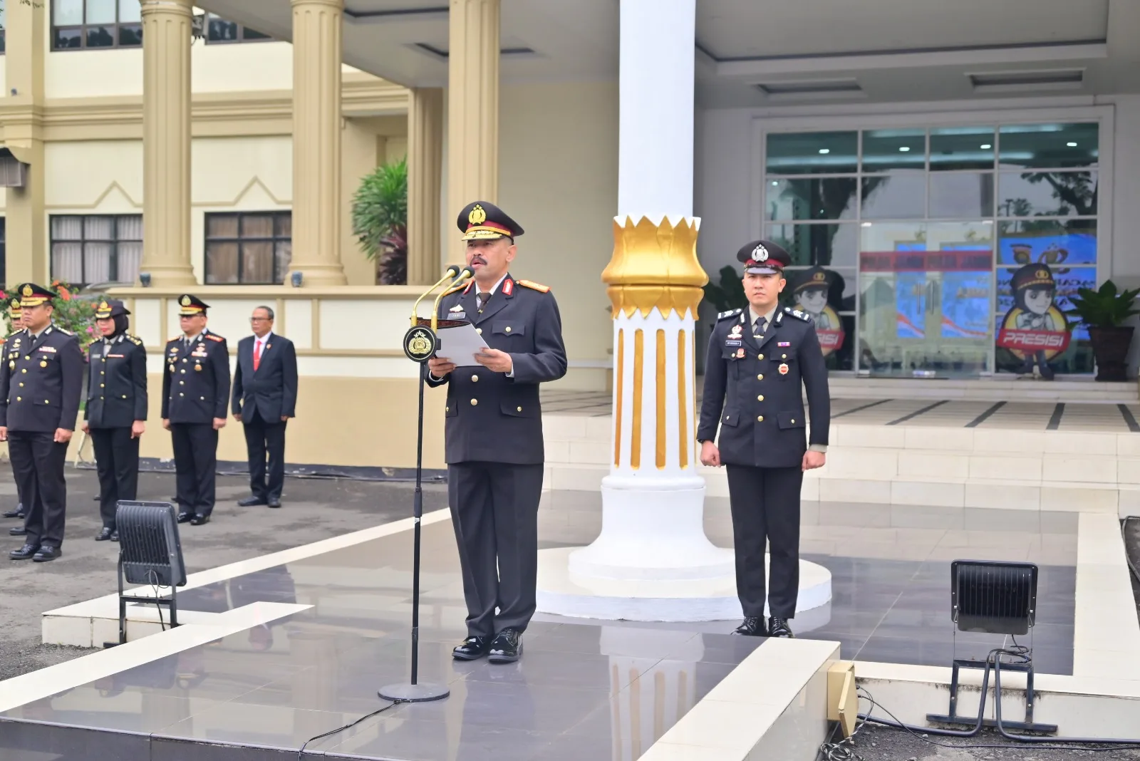 Polda Jambi Gelar Upacara Hari Kesaktian Pancasila 2026 di Lapangan Hitam Mapolda