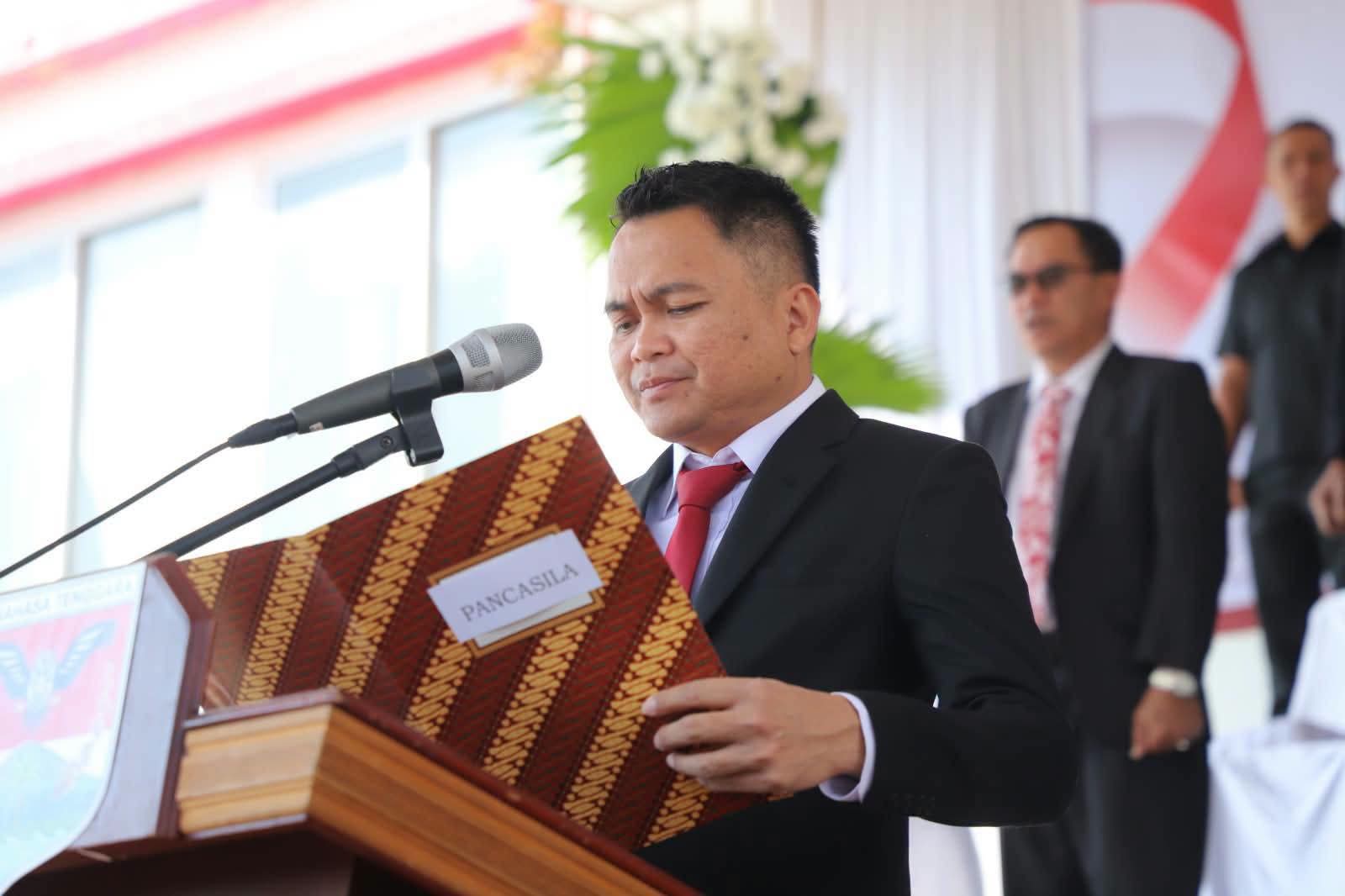 Bupati Minahasa Tenggara Ronald Kandoli Pimpin Upacara Hari Kesaktian Pancasila 2026 di Lapangan DPRD Mitra