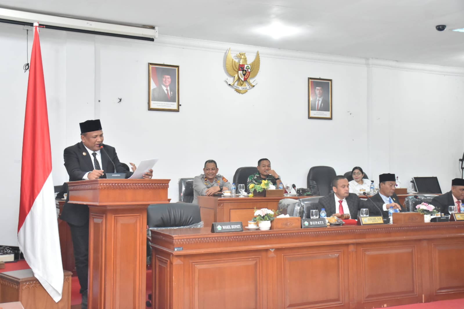 Enam Fraksi DPRK Bireuen Setujui Perubahan APBK 2026 dan Qanun TJSLP, Bupati Mukhlis Apresiasi