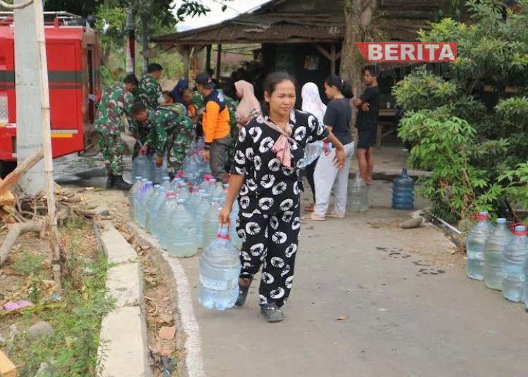Kekeringan Landa Desa Brondong Pekalongan, 55 Keluarga Terdampak Krisis Air Bersih
