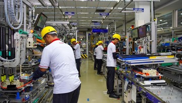 TKDN Mobil Listrik Wajib 60% Mulai 2027, Toyota Siapkan Pabrik Karawang