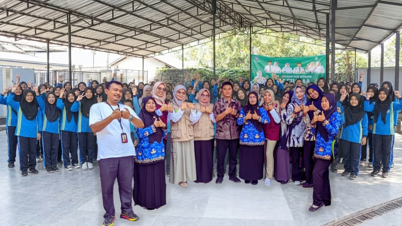 701 Siswa SMPN 2 Dukuhturi Tegal Ikut Cek Kesehatan Massal dan Aksi Bergizi di Haornas