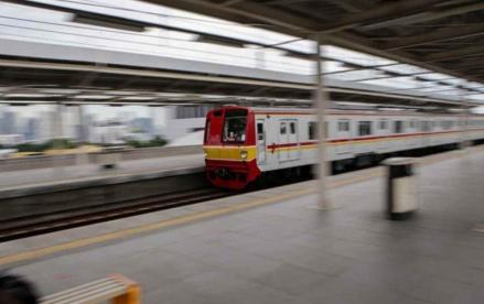 Danantara Buka Opsi Impor KRL Jepang, INKA Jadi Sorotan