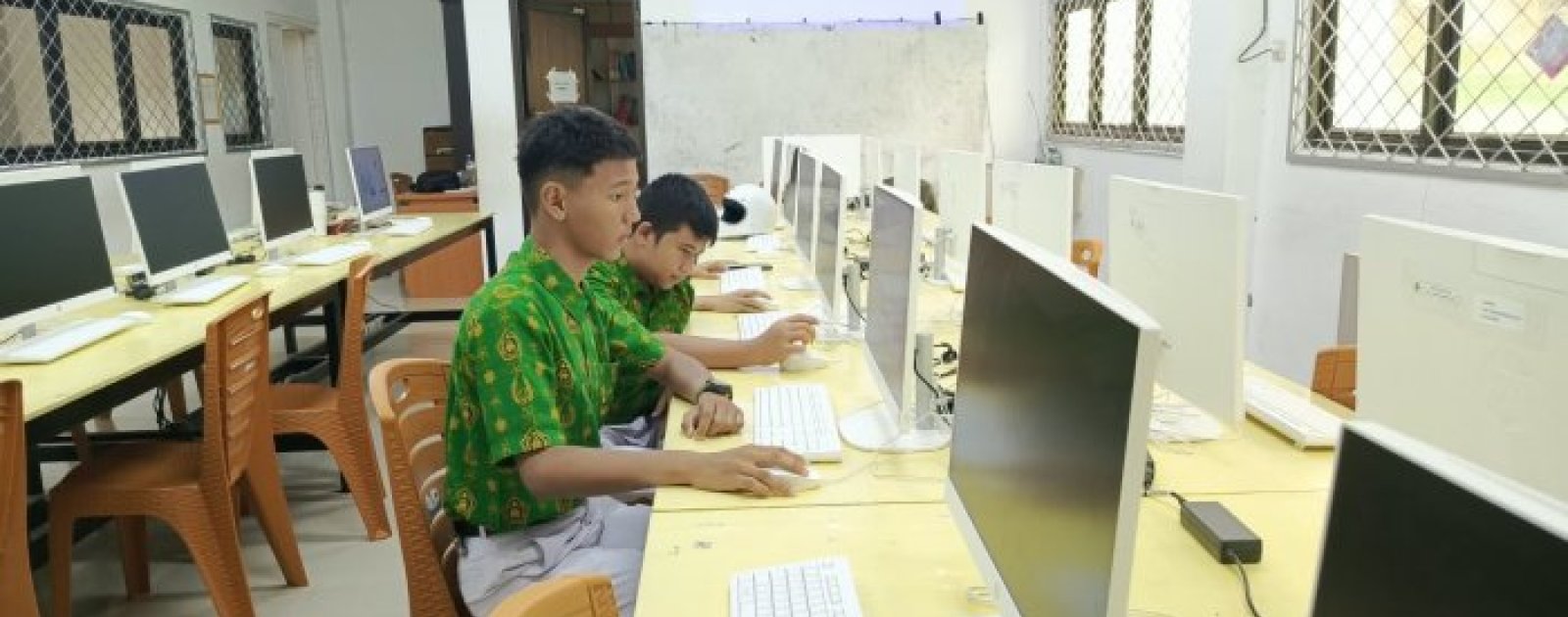 4 Siswa MTsN 2 Kota Jambi Fokus Simulasi Intensif OMI Provinsi, Berasal dari Kelas 9K