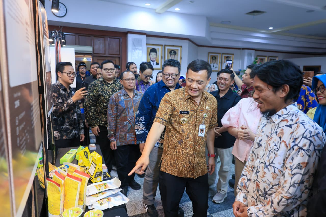 Gubernur Jateng Ahmad Luthfi Dorong 4,06 Juta UMKM Naik Kelas Lewat Olahan Pangan Lokal