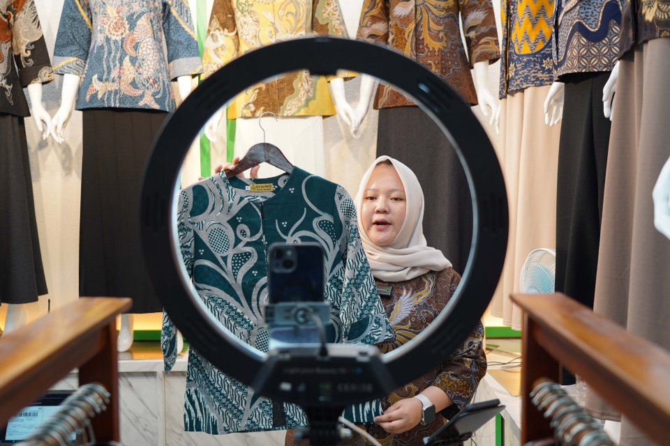 Pajak Marketplace Berlaku 1 Oktober, UMKM Omzet di Bawah Rp500 Juta Dikecualikan