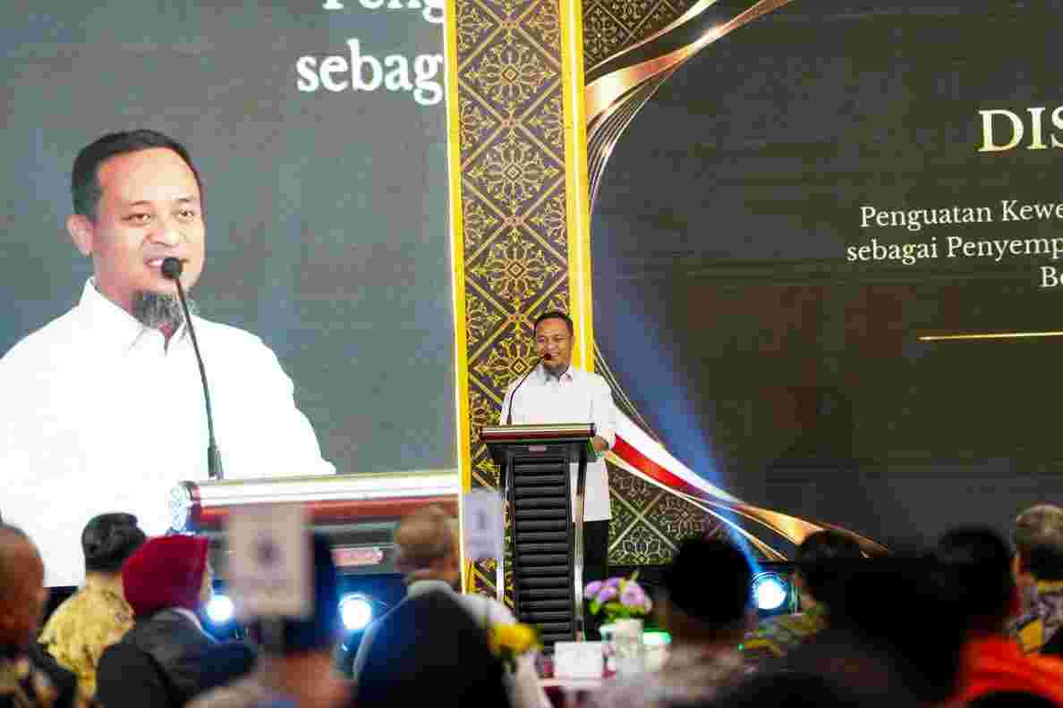 Gubernur Sulsel Andi Sudirman Kawal Penguatan Kewenangan Komisi Yudisial dari Makassar