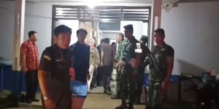 Kejari Bengkulu Utara Geledah Kantor Perumda Tirta Ratu Samban, 124 Berkas dan Laptop hingga Ponsel Disita