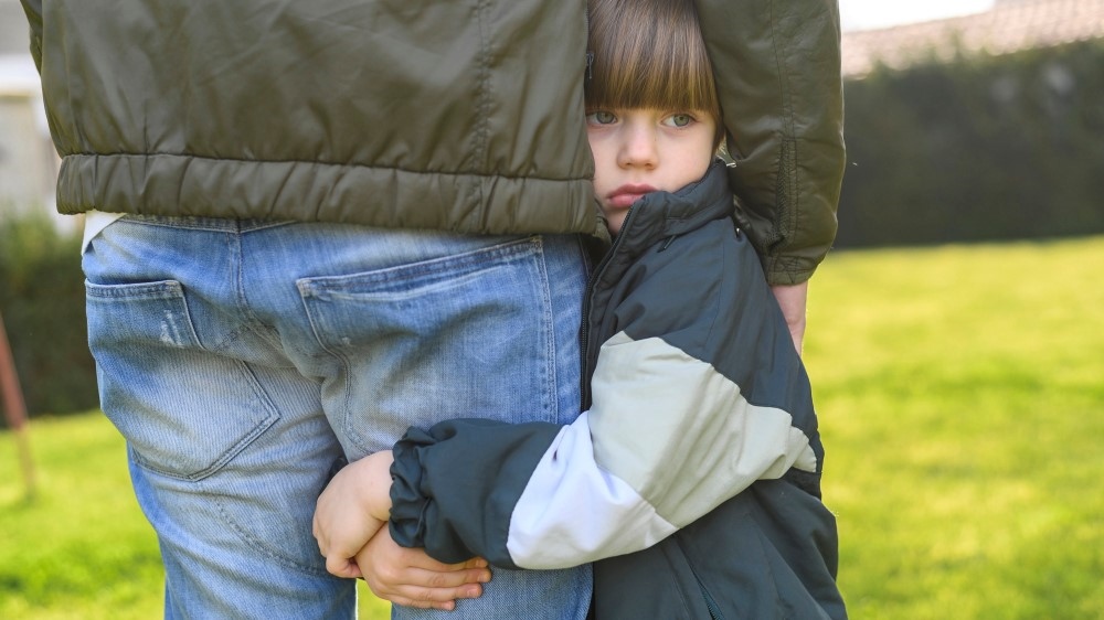 3 Kebiasaan Orang Tua yang Bisa Merusak Kepercayaan Diri Anak