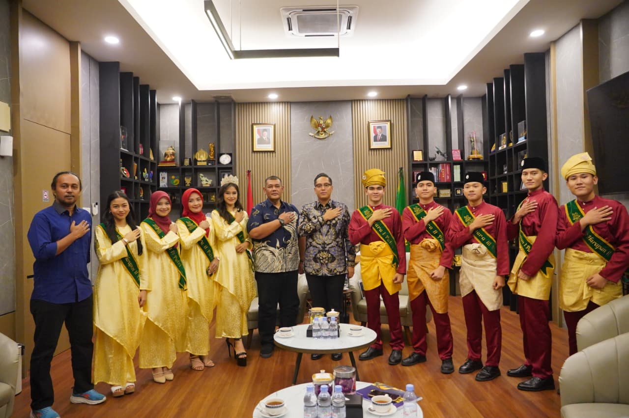 Wali Kota Medan Rico Waas Minta 6 Pasang Putra-Putri Kebudayaan Tak Sekadar Hafal Seni