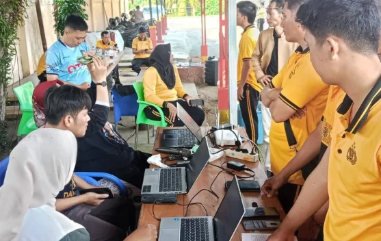 Dukcapil Kaur Gelar Layanan Jemput Bola Pengaktifan IKD di Polres Kaur, Personel dan Warga Dilayani Langsung