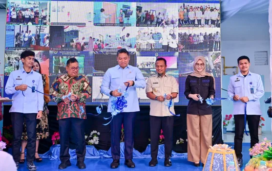 Gubernur Sulsel Dampingi Kepala BGN Resmikan SPPG Wilayah 3T di Takalar, 480 Dapur Aktif di 16 Provinsi