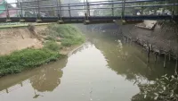 Sampah Rumah Tangga Cemari Sungai Barabai HST Saat Kemarau, Warga Minta Kesadaran Bersama
