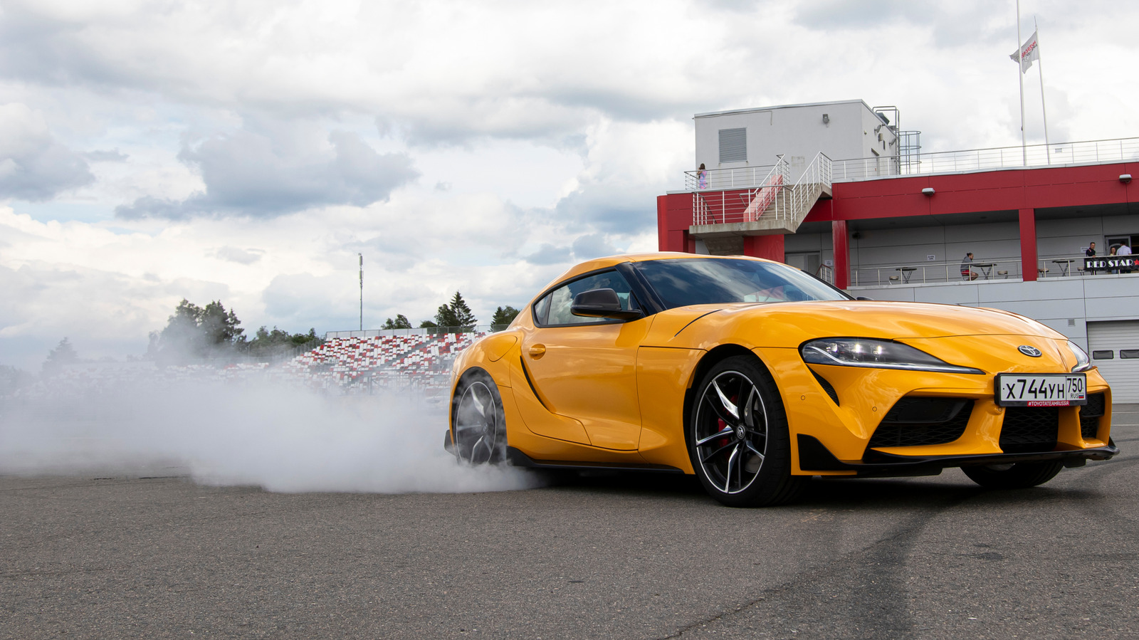 Toyota Supra 5 Generasi Diurutkan dari 0-60 mph Terlambat ke Tercepat