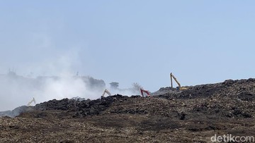 TPA Jatibarang Semarang Terbakar, 22 Warga Alami Gangguan Pernapasan