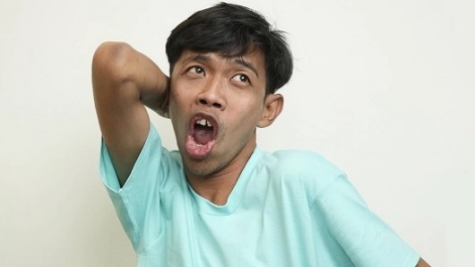 Dede Sunandar Pingsan Dihajar Vicky Prasetyo di Kapolda Fighter Match 2026 Jambi, Dilarikan ke Rumah Sakit