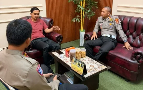 Satlantas Polres Pringsewu Gandeng Dinas Kominfo Sosialisasikan Siger Lampung Presisi dan Persiapan Nataru