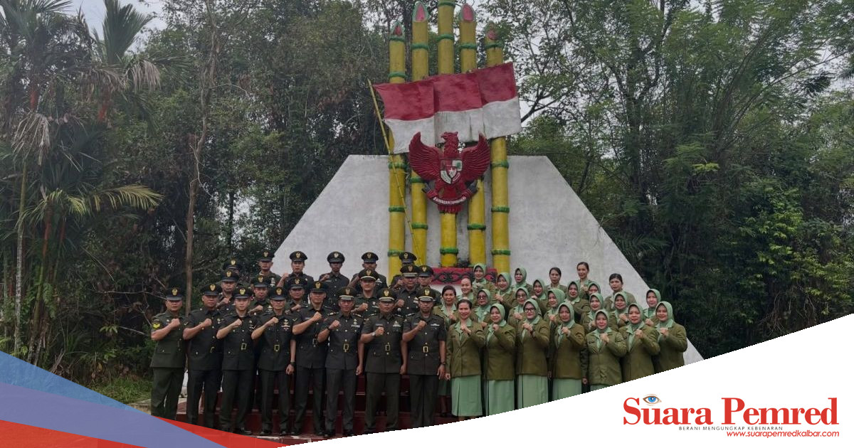 Kodim 1210/Landak dan Yon Armed 16/TK Ziarah ke Makam Juang Jelang HUT ke-81 TNI