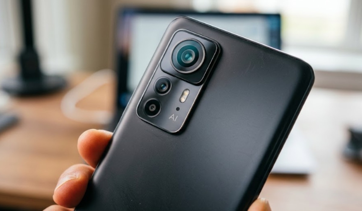 3 HP Android Kamera AI Termurah untuk Foto Malam