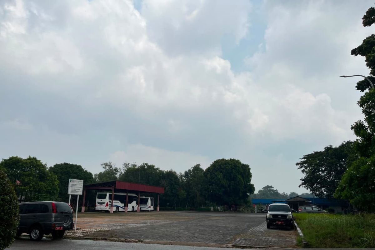 BMKG Prakirakan Cuaca Berawan di Mayoritas Wilayah Indonesia, Tanjung Pinang Dilanda Udara Kabur