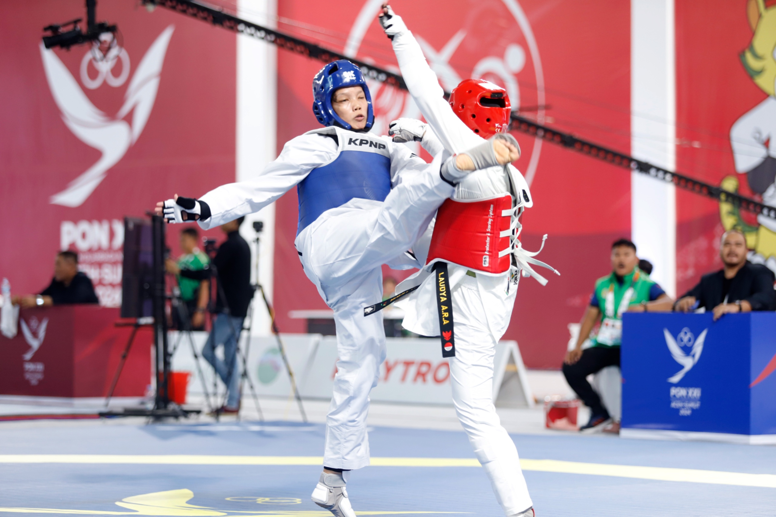 Taekwondo Porprov XVI Sumbar Memanas, Padang dan Solok Berebut Puncak Klasemen