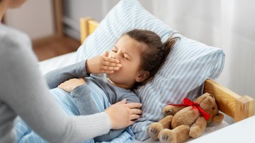 Batuk Anak Tak Kunjung Sembuh Lebih dari 3 Minggu? Cek Penyebabnya