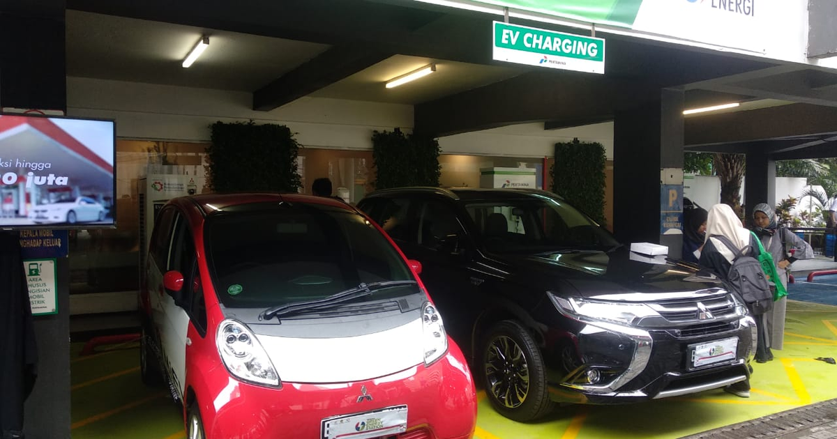 Beli Mobil Bekas Listrik? Waspadai Dampak Ngecas 100 Persen Tiap Hari