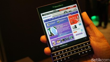Zinwa P26 Hadirkan Kembali BlackBerry Passport dengan Android 14