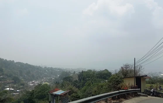 BMKG Peringatkan Kabut Asap Kategori Sedang Selimuti 10 Wilayah Maluku Tiga Hari ke Depan