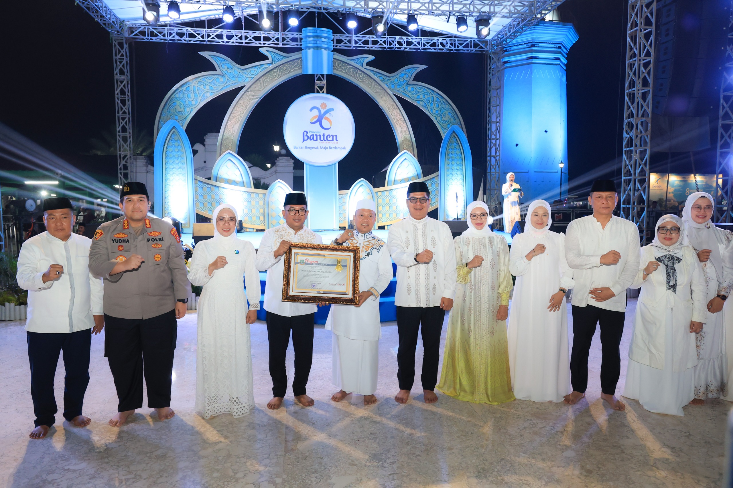 Pemprov Banten Gelar Tablig Akbar HUT ke-26, Ustaz Das'ad Latif Minta Beasiswa Anak Cerdas Ditambah