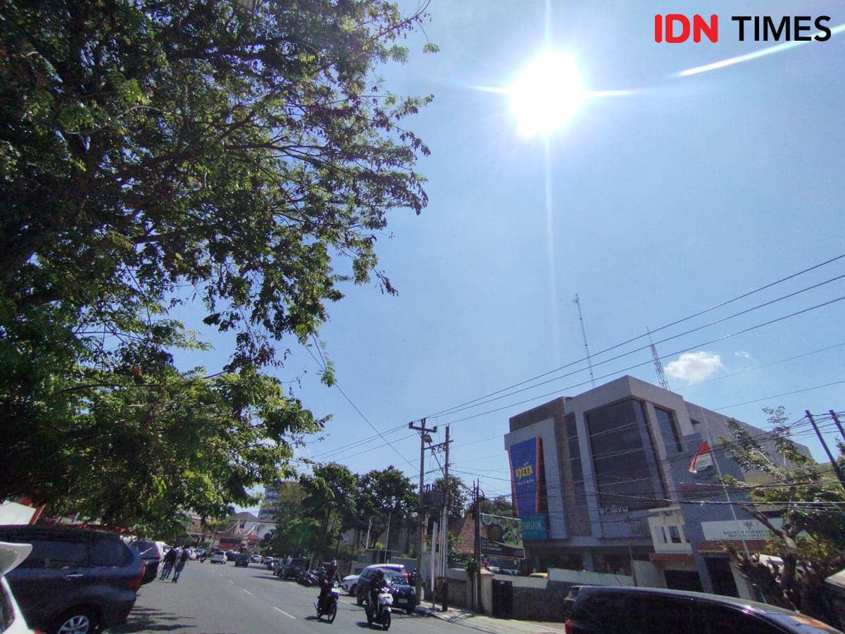 Cuaca Semarang Minggu 4 Oktober 2026: Suhu Tembus 35 Derajat, Hujan Ringan Diprediksi Turun Sore