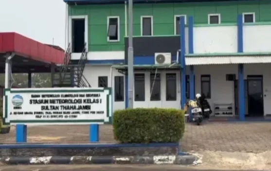 BMKG Jambi Imbau Warga Batasi Aktivitas Luar Ruangan, ISPU Kota Jambi 133-198 Kategori Tidak Sehat